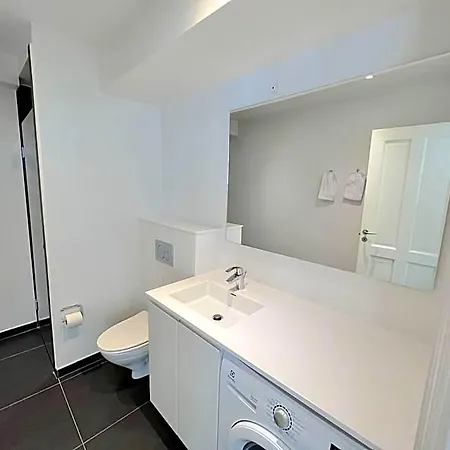 Perfect 3br Flat In The Centre Of Hotel 3*