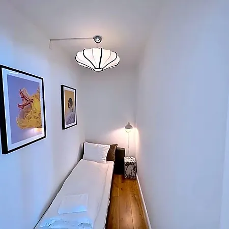 Perfect 3br Flat In The Centre Of Hotel